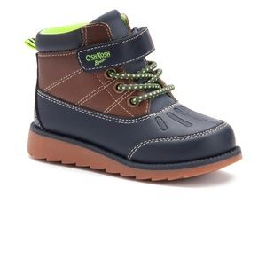 NIB Oshkosh b’gosh toddler boys boots 11
